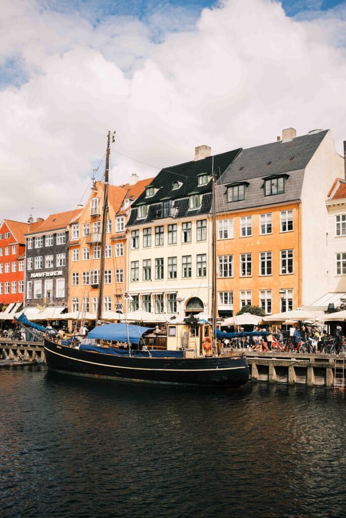 nyhavn copenhagen