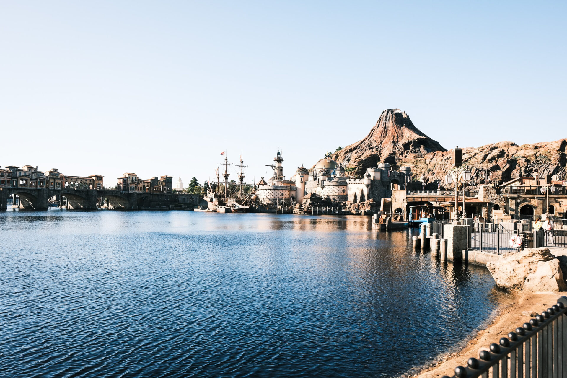 best tokyo Disneyland and disneysea photos